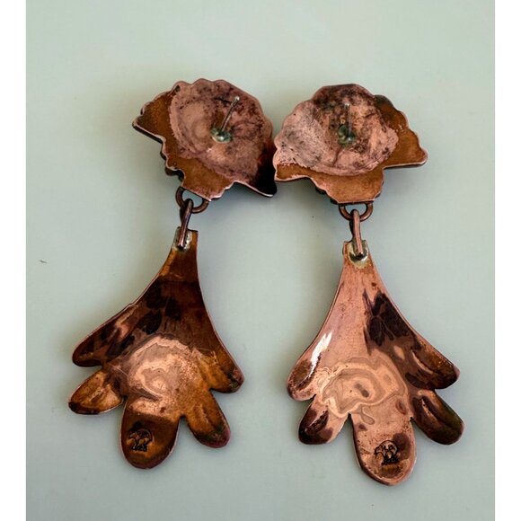 Vintage 80s Navajo Dangle Earrings Fan Shaped 925 Copper Gilt Running Bear - Picture 3 of 14